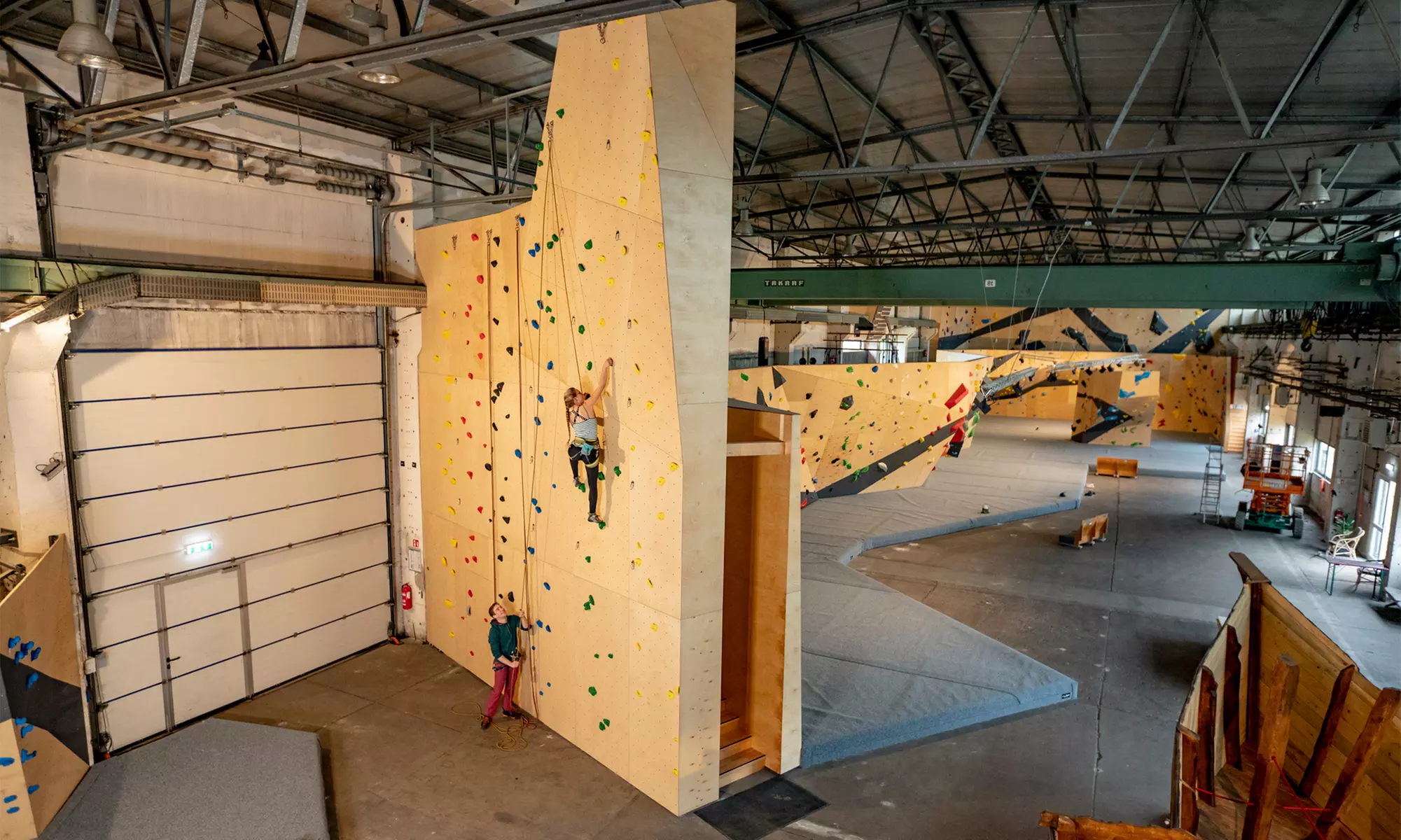 Eintritt in die Boulderhalle oder Schnupperkurs für 1 - 6 Personen