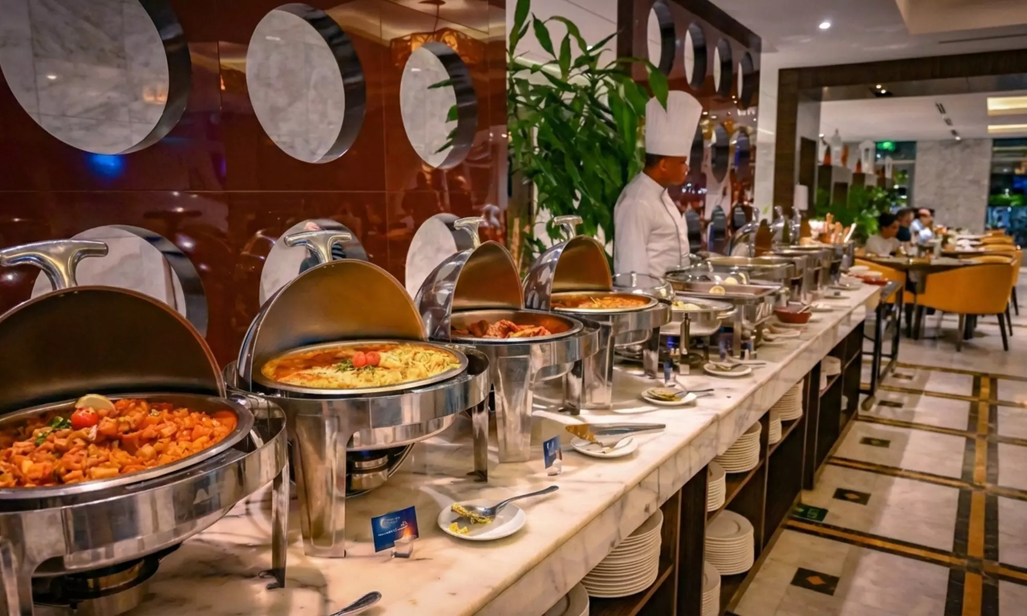 5* Iftar Buffet with Beverages and Live BBQ for 1 Child or 1- 6 Adults