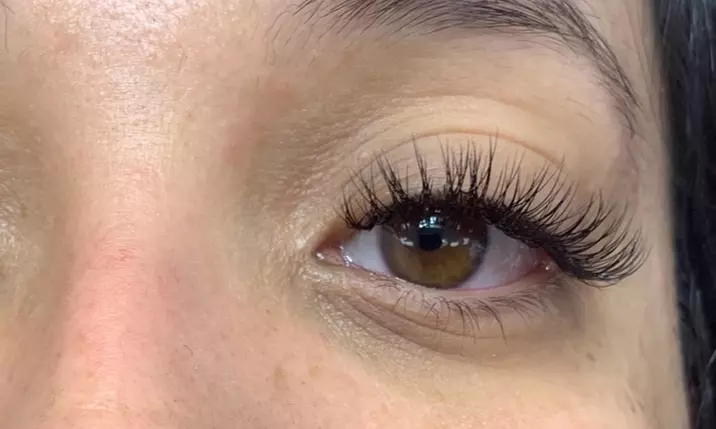 Enhance Beauty: Full Set of Classic, Hybrid or Volume Lash Extensions