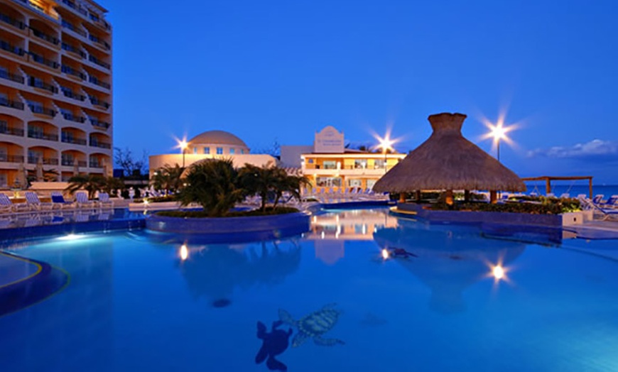 3-, 6-, or 7-Night All-Inclusive El Cozumeleño Beach Resort Stay with ...