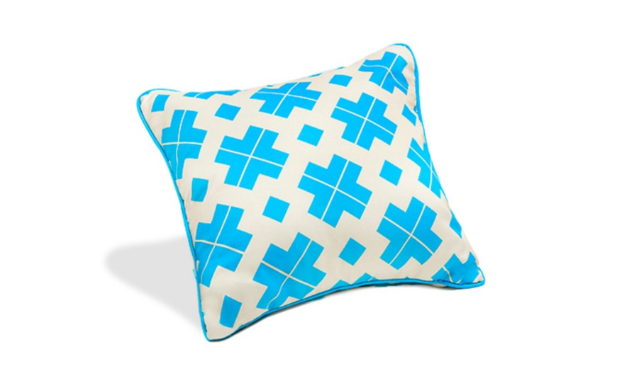 Image 4: Waterproof Garden Scatter Cushion