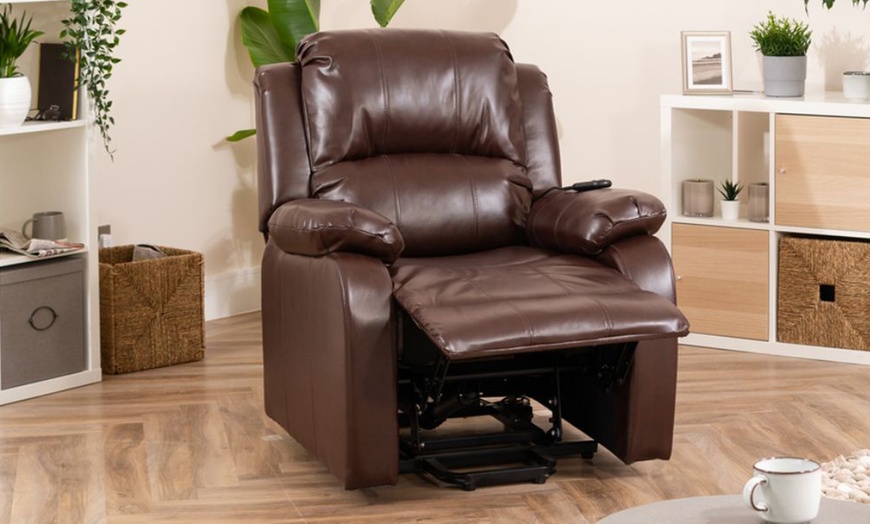 Image 8: Montevite Dual Motor Riser Recliner with Massage and Heat