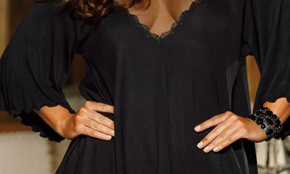 Robe "Flamenco Babydoll" en dentelle avec string assorti, tailles au choix - Image 4