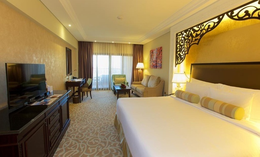 Image 5: Ras Al-Khaimah: One-Night 5* Break