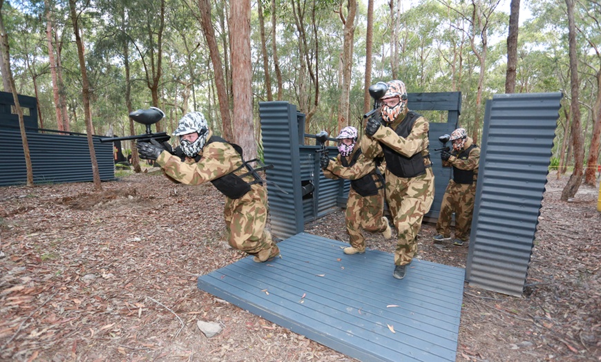 Image 3: Paintball Game + Equipment