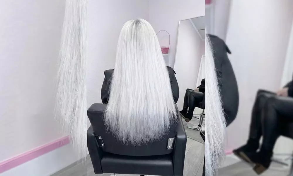 Full-Head Premium Hair Extensions (Up to 22”) with Expert Installation