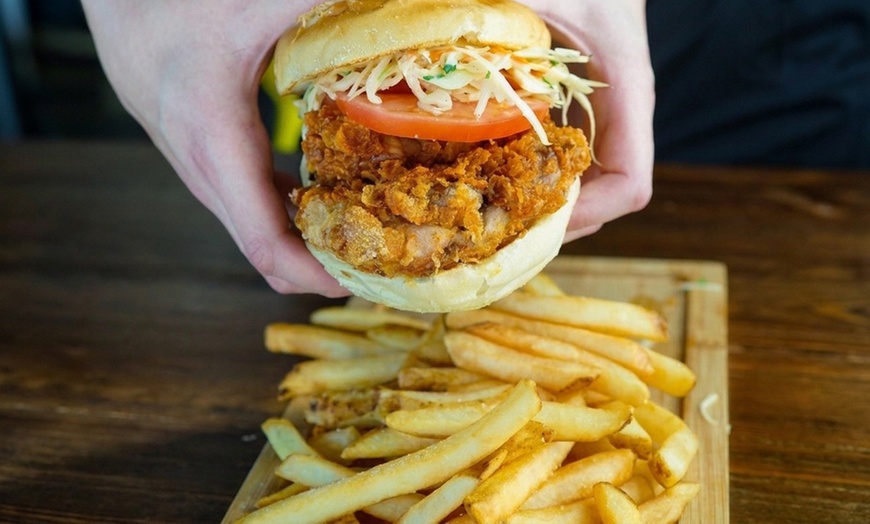 Image 20: Enjoy C$50 or C$100 Towards Food and Drinks at Joey's Fish Shack  