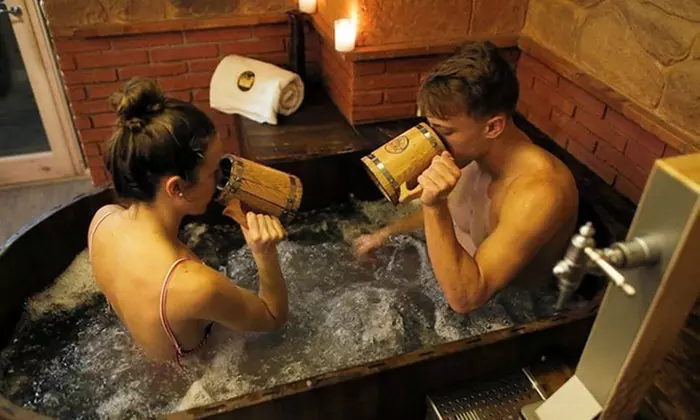Experiencia beer spa para 2 personas con pack degustación