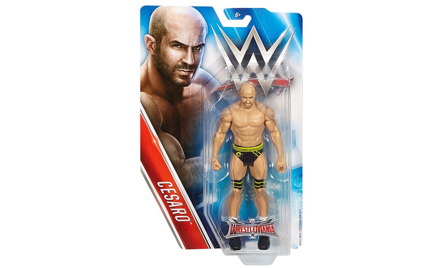 Image 4: WWE Wrestlemania Four-Figure Pack