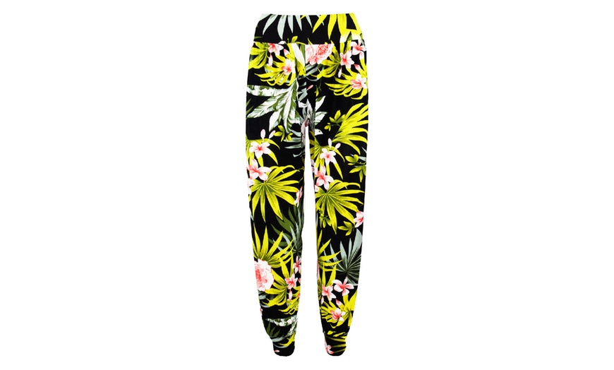 Image 6: Floral Baggy Leggings