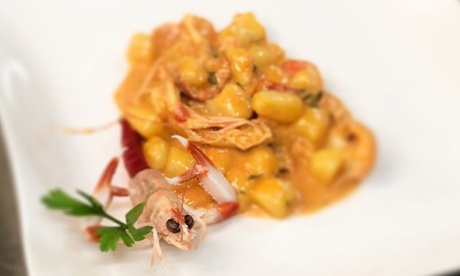 Menu di pesce da 3 o 4 portate più dolce e vino per 2 persone al ristorante Rossomare (sconto fino a 56%)