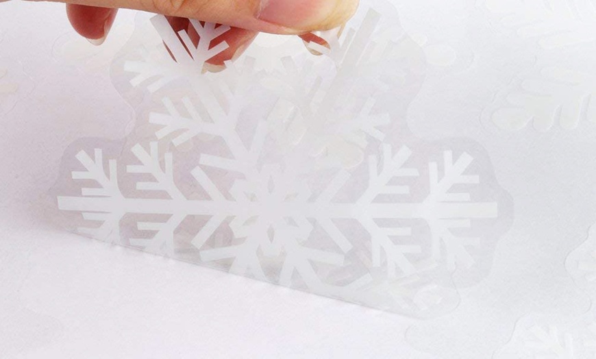 Image 9: Feuilles de stickers pour fenêtres avec des flocons de neige