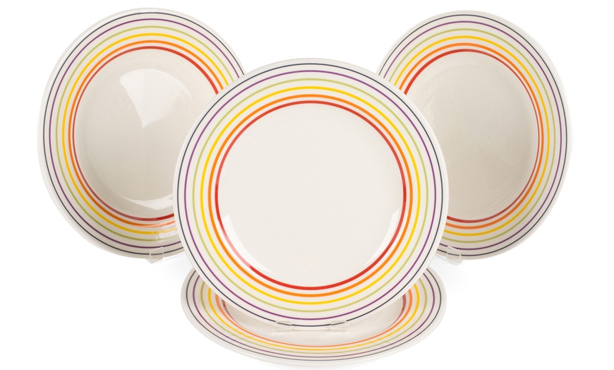 Image 9: Multi-Coloured Striped Plates