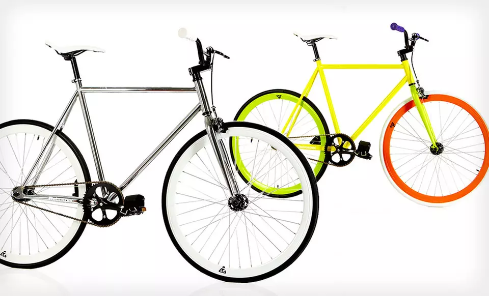 $259 for a Retrospec Saint Urban Bicycle ($399 List Price). Multiple Sizes and Colors. Free Shipping and Returns. - Primary Image