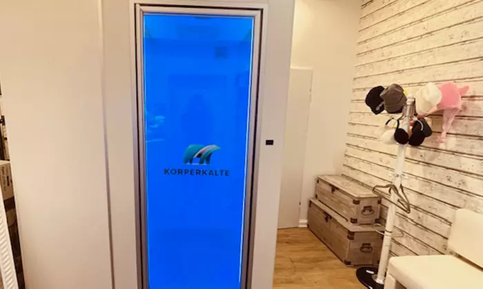 Kältekammer-Behandlung