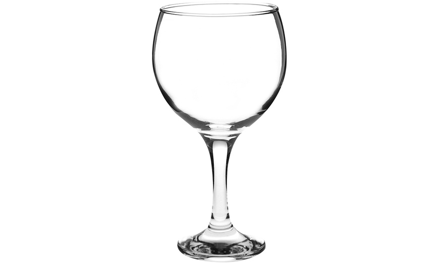 Image 2: Gin Balloon Glasses