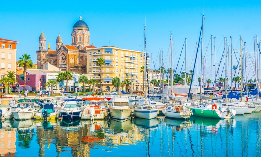 Image 1: Saint-Raphaël : 1 ou 2 nuits avec petit-déjeuner en option