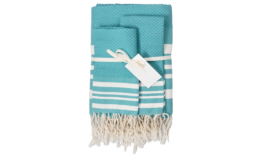 Image 5: Hamptons Bathroom Towel Set