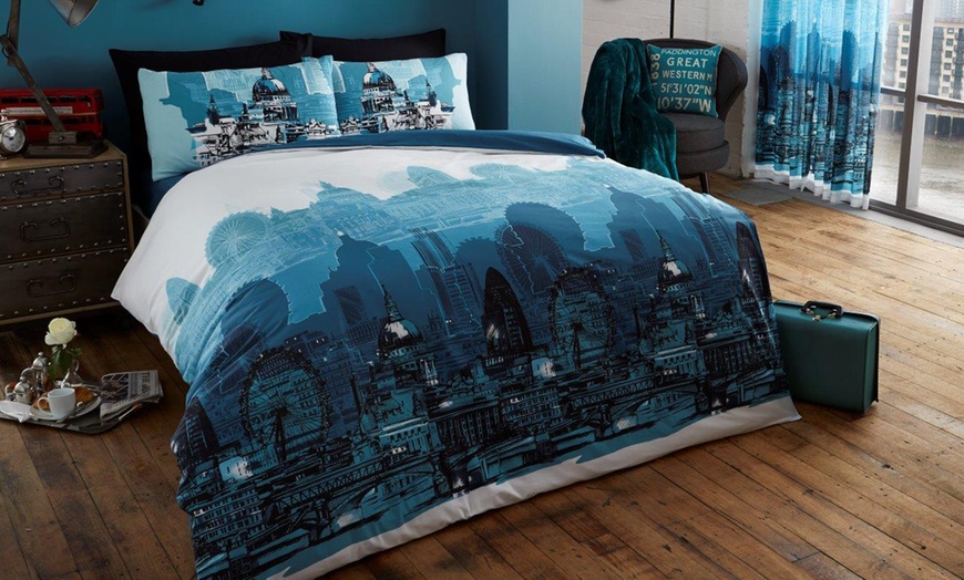 Image 9: Clearance Duvet Cover Set