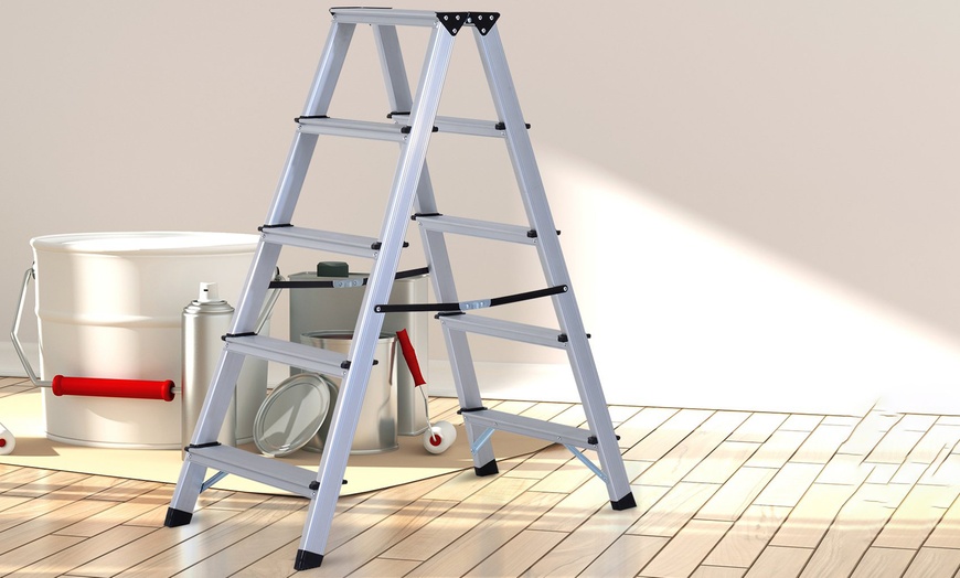 Image 7: HomCom Stepladder Selection