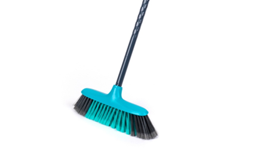 Image 2: Beldray Pet Plus Cross Action Broom