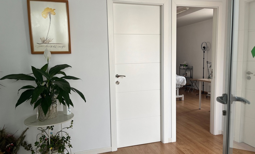 Image 3: Cuidados para tu piel: limpieza facial express, antiage o antiacné