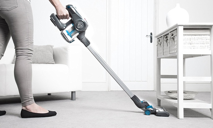 Image 10: Hoover Cordless Stick Vacuum