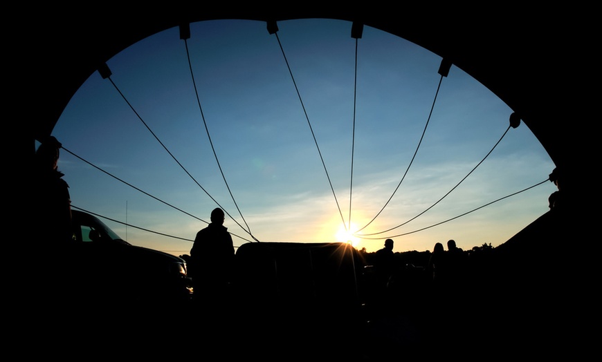 Image 7: Crazy Bear Hot Air Balloon Flight with Champagne