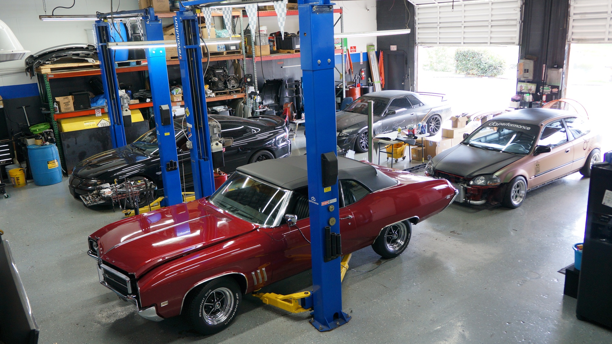 Up to 41% Off on Oil Change at DA Performance