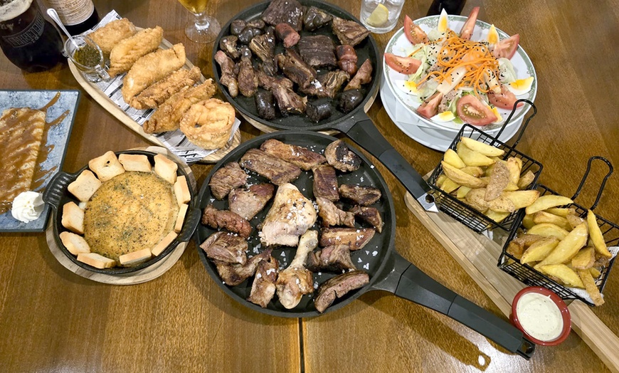 Image 4: Parrillada argentina para 2 personas 