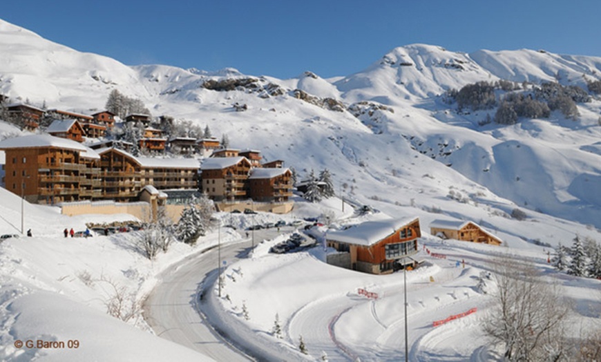 Image 2: Orcières : le paradis du ski à prix doux