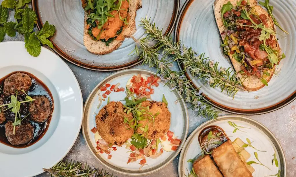 Lancashire: One Night Stay with Breakfast, Gin Making Experience