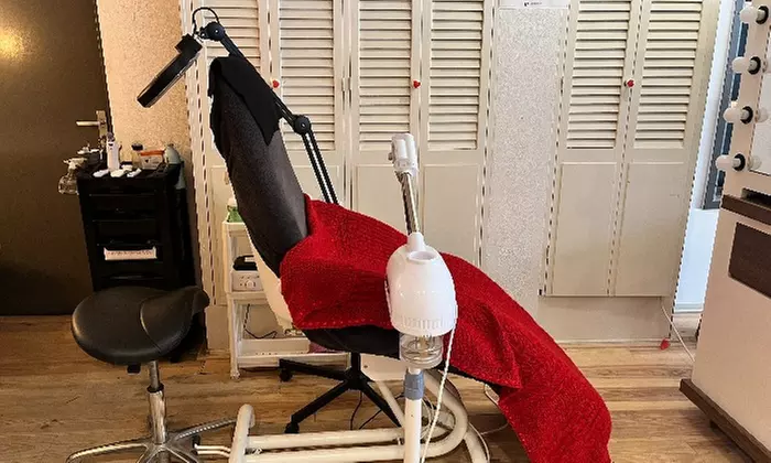 Wenkbrauw-behandeling naar keuze