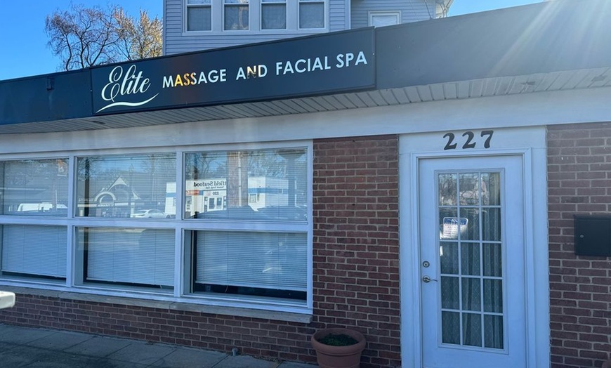 Image 3: Experience Relaxation with 60 Minute Swedish or Hot Stone Massage 