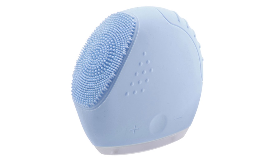 Image 2: Sonic Facial Cleansing Brush