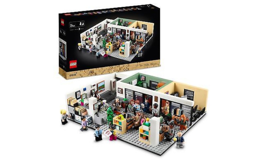 Image 1: LEGO 'The Office' Set with 15 Mini-Figure Characters