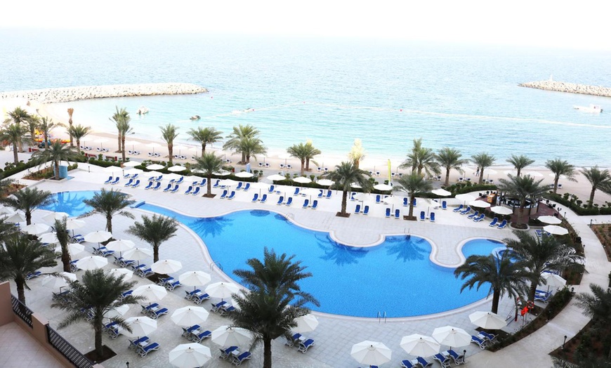 Image 9: Fujairah: 5* Stay with Breakfast and Shooting Range Access