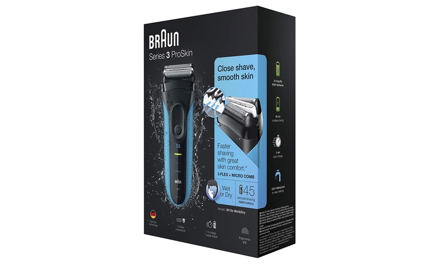 Image 6: Braun Series 3 Electric Shaver