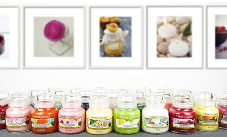 Image 5: Yankee Candle Assorted Bundle