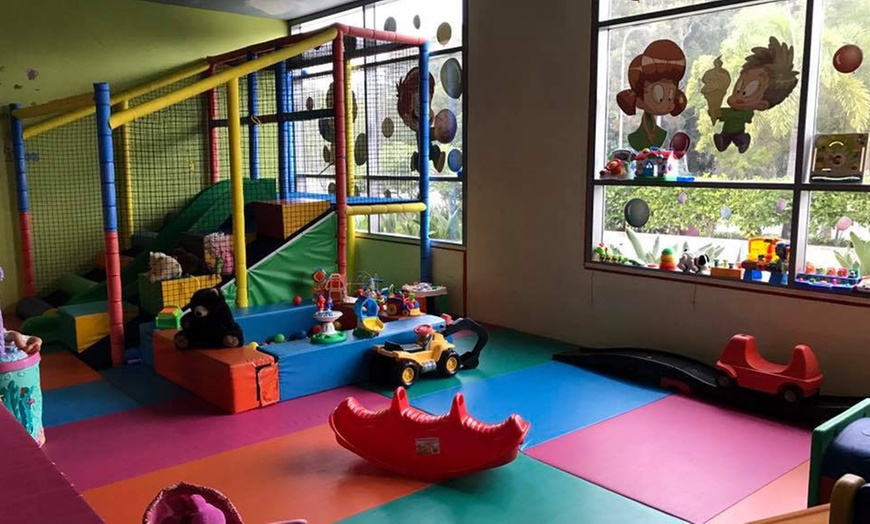 Image 3: Play Area Entry