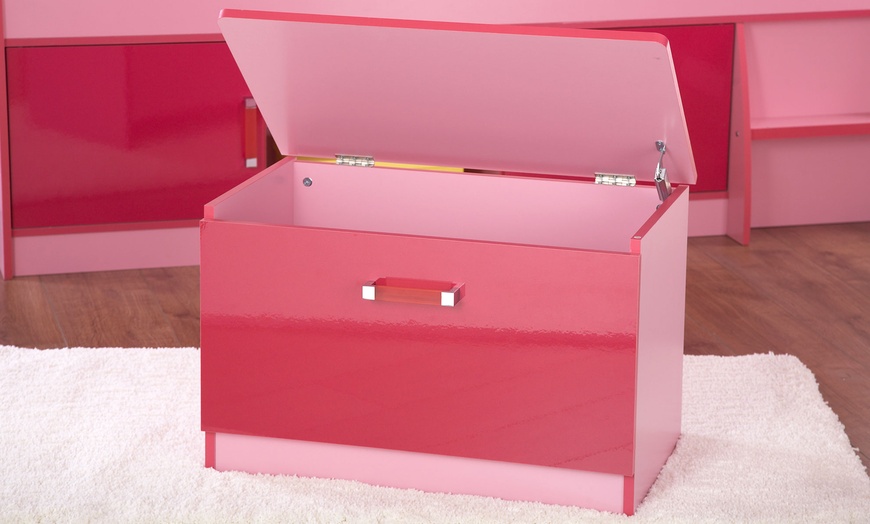 Image 58: Kids Gloss Bedroom Range, 2 Colours