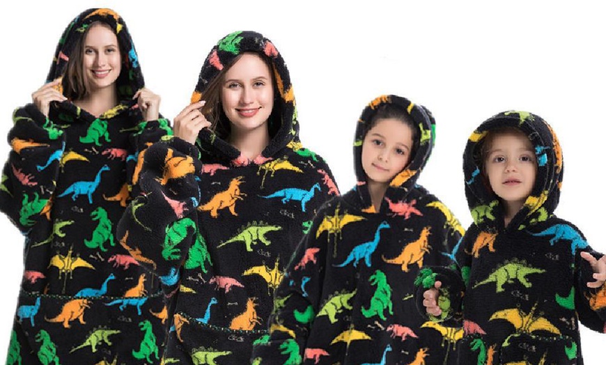 Image 21: Matching Family Snuggle Hooded Blanket