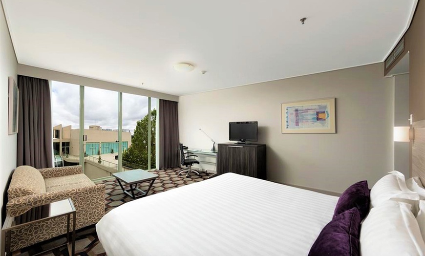 Image 6: Canberra: 1- or 2-Night City Break with Breakfast