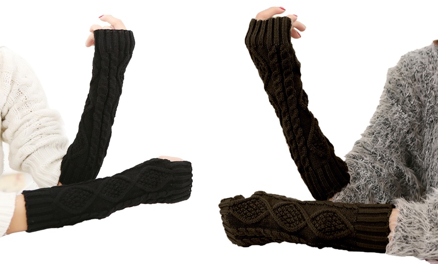 Image 8: Up to Four Pairs of Soft and Stretchy Arm Warmers