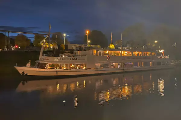 Rundfahrt mit Sonntagsfrühstück auf der MS Weinköniging für 2 Personen mit Neckar-Käpt'n (49% sparen) - Second Medium