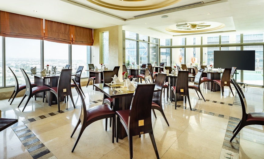 Image 5: 4* Iftar Buffet w/ Bottomless Ramadan Beverages & Abu Dhabi Views