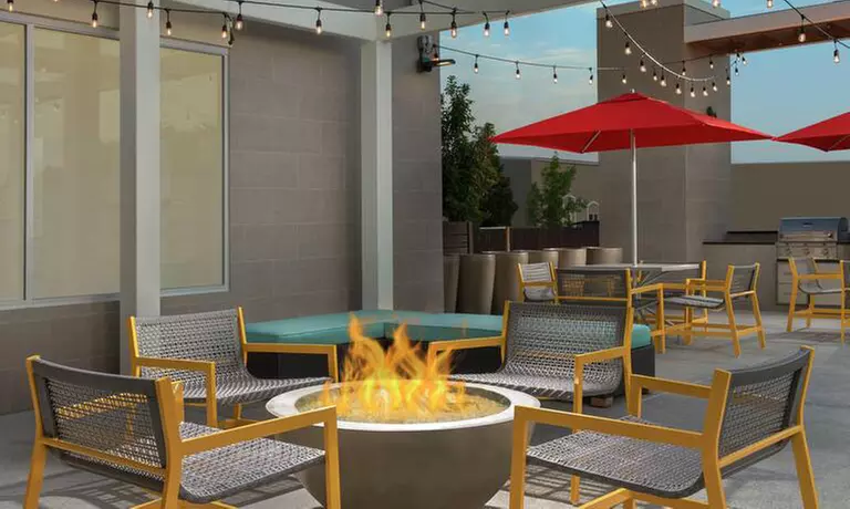 Modern Extended-Stay Hotel: Comfort and Convenience for Every Traveler