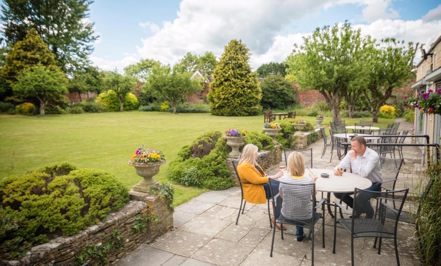 Image 27: Cotswolds: Standard Double Room with Breakfast and Welcome Drink