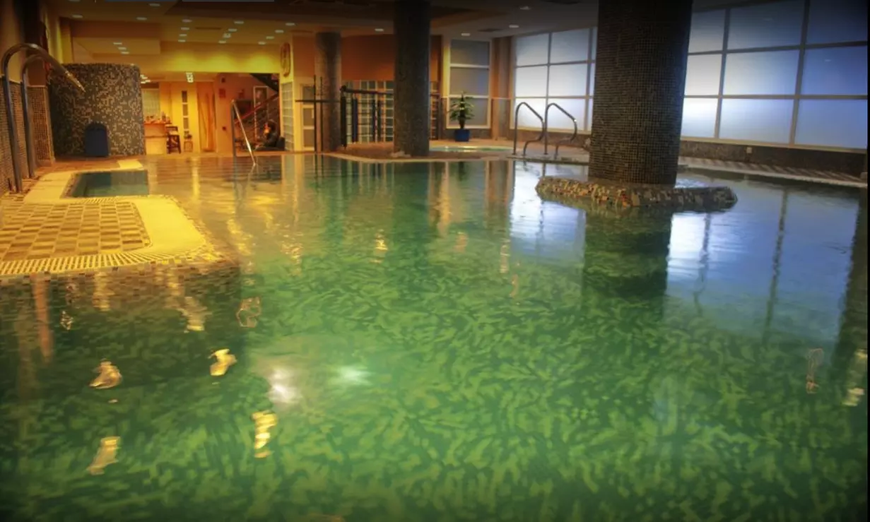 Circuito spa de 90 minutos para dos con masajes de 25, 40 o 50 minutos