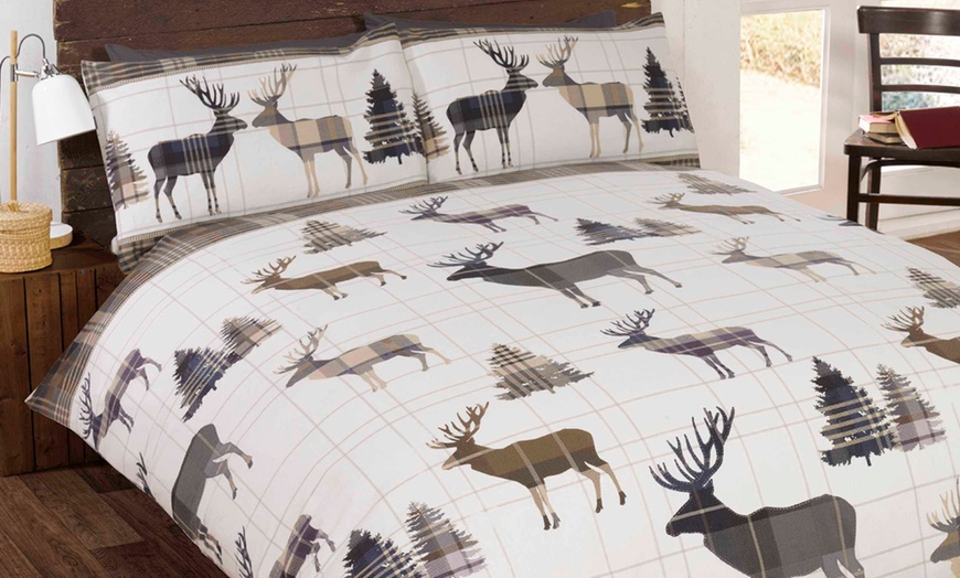 Image 6: Winter Collection Duvet Cover Set